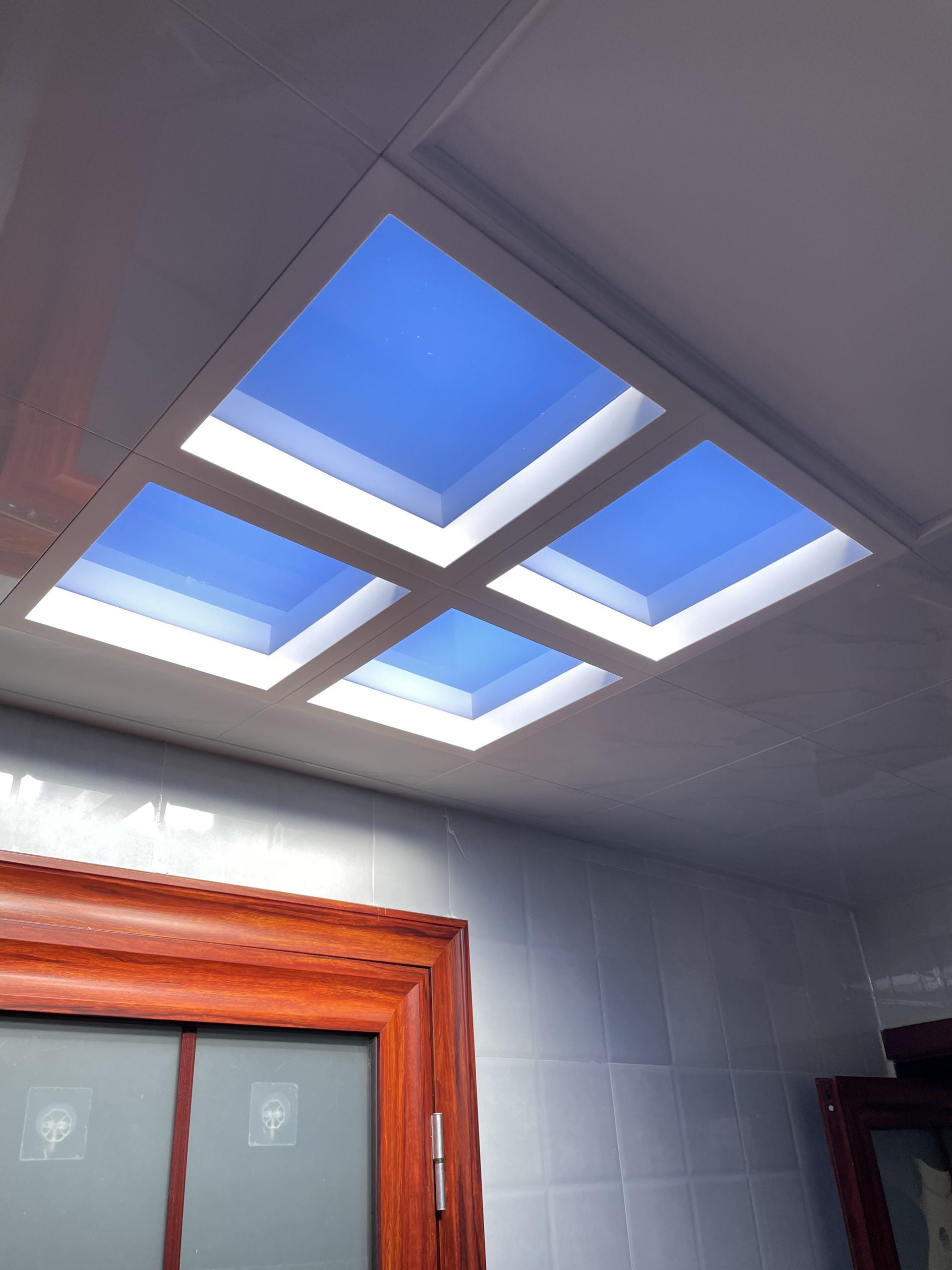 Cost-effective smart artificial skylight-pesetech artificial skylight